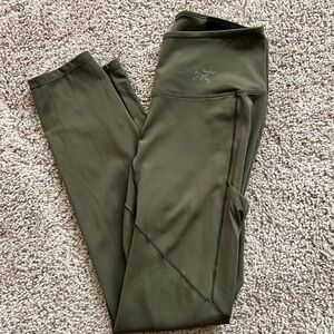 Arc'teryx Olive Oriel Women’s Active Leggings